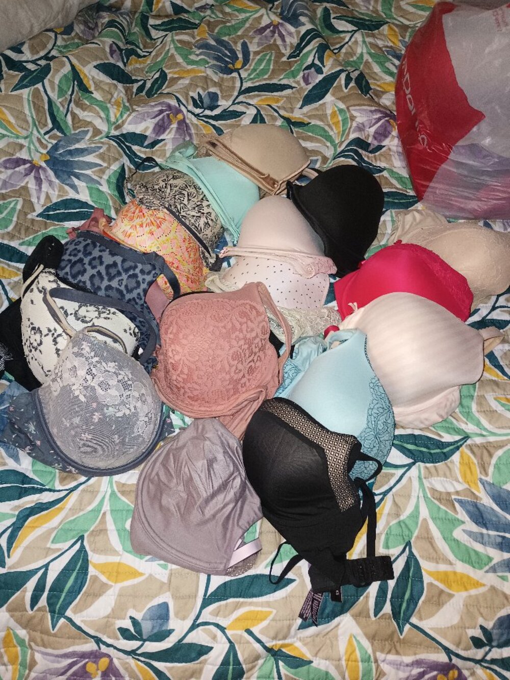 Victoria's Secret lot sale